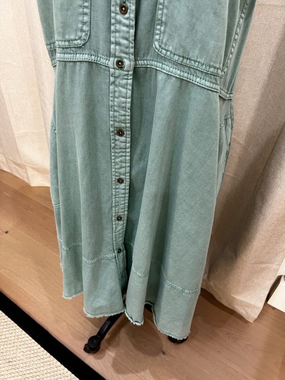 ANTHROPOLOGIE PILCRO Sleeveless Halter Swing Midi Dress Sz M Mint Green - Picture 7 of 13